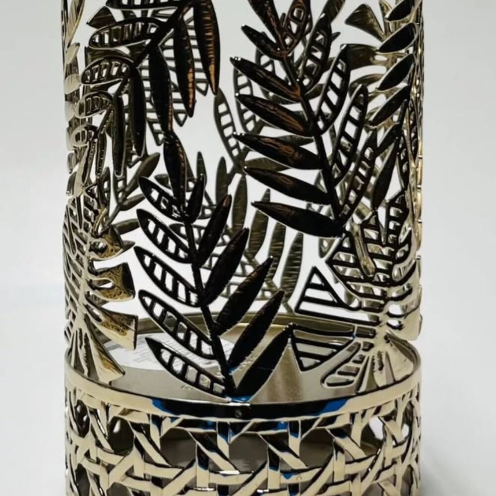 Never Used Bath & Body Works Gold Palm Leaves Single Wick Candle Holder